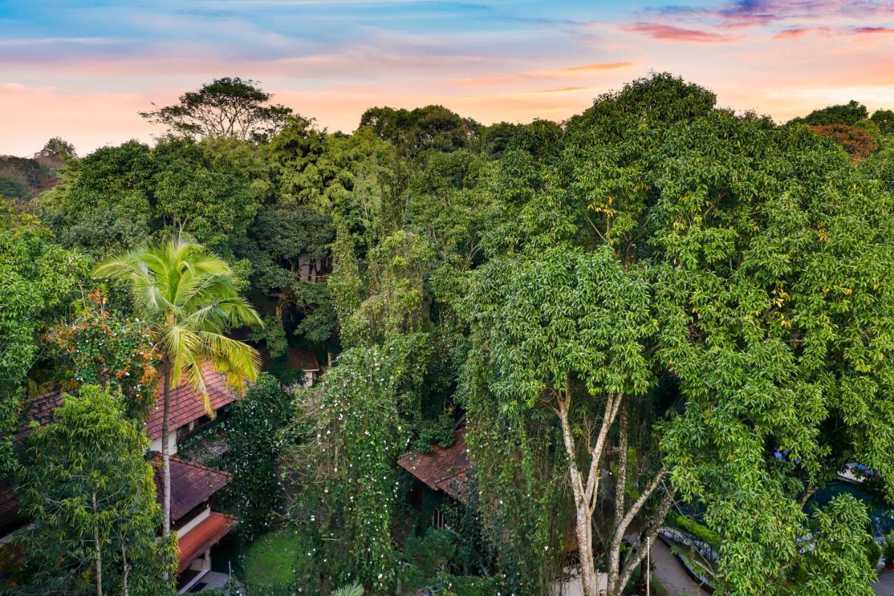 Keys Prima By Lemon Tree Hotels, Thekkady Exterior photo